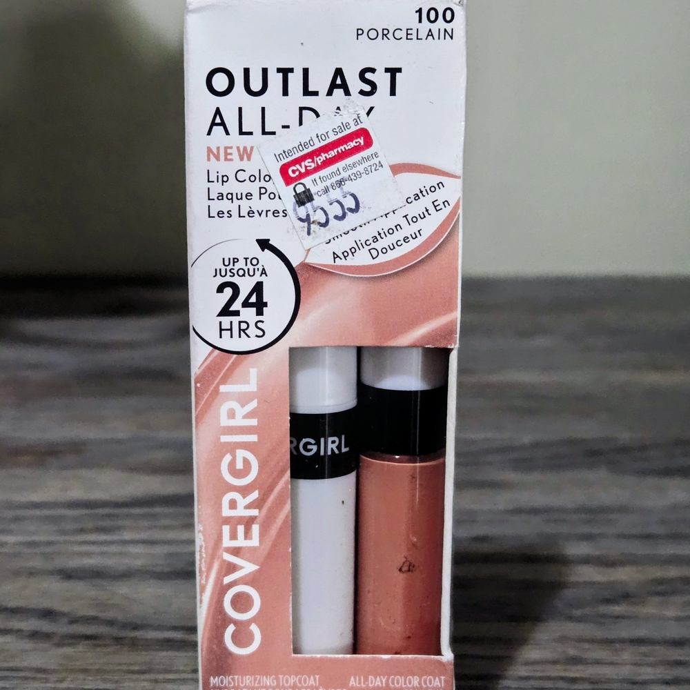 COVERGIRL Outlast All-Day Lip Color - Porcelain